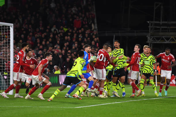 的进攻和防 的进攻和防